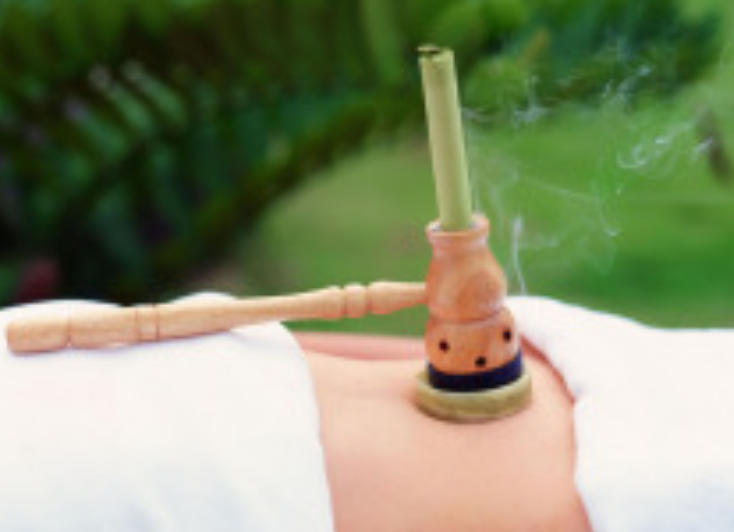 艾灸養(yǎng)生，叫你如何艾灸消除產(chǎn)后腹痛