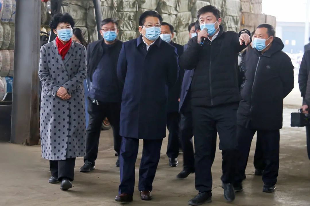 【集團(tuán)動(dòng)態(tài)】提質(zhì)增效強(qiáng)龍頭、助力發(fā)展高質(zhì)量-市委書記朱是西到南陽(yáng)仙草健康集團(tuán)調(diào)研